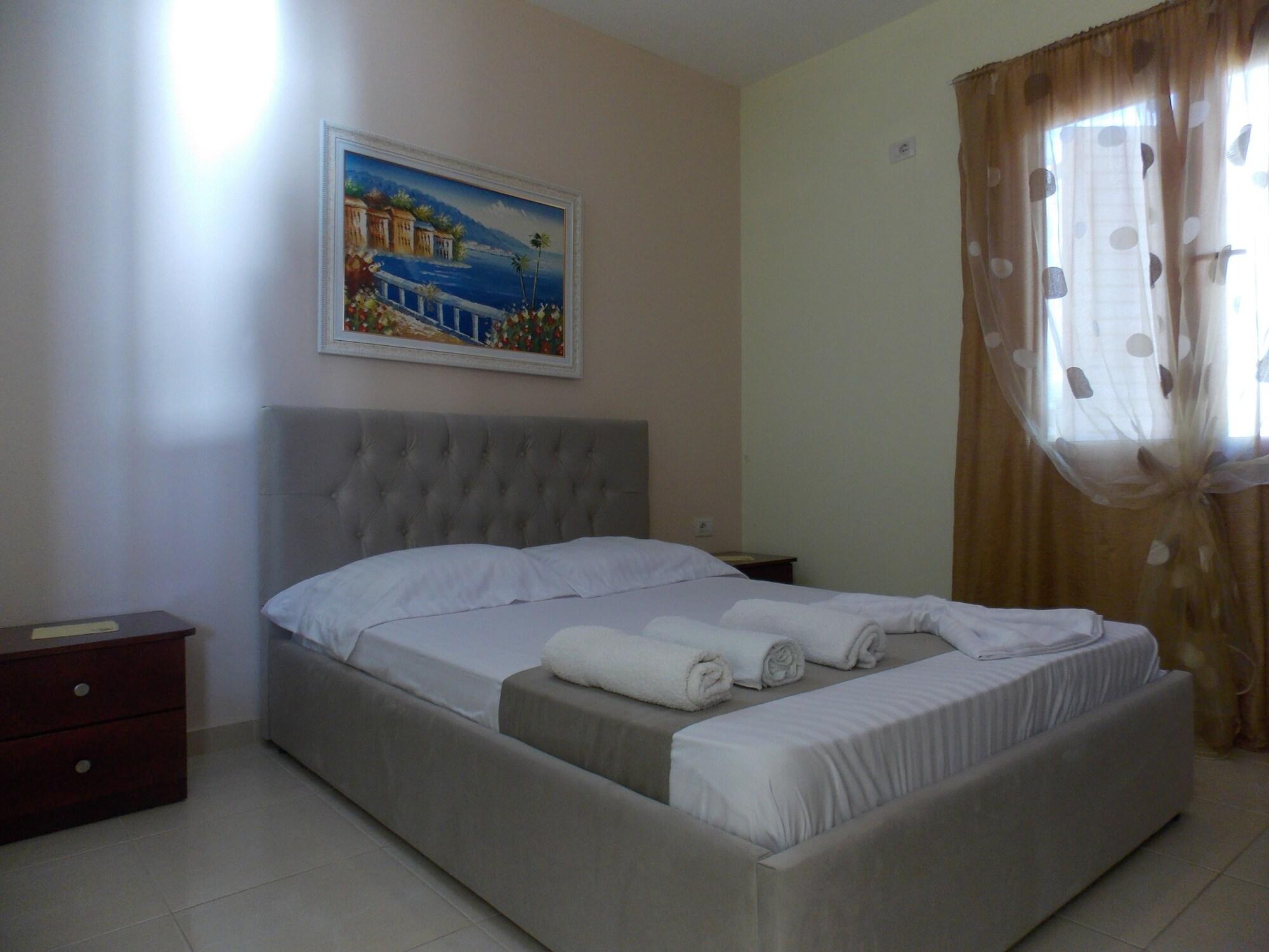 סרנדה Afrimi Relax Apartments מראה חיצוני תמונה