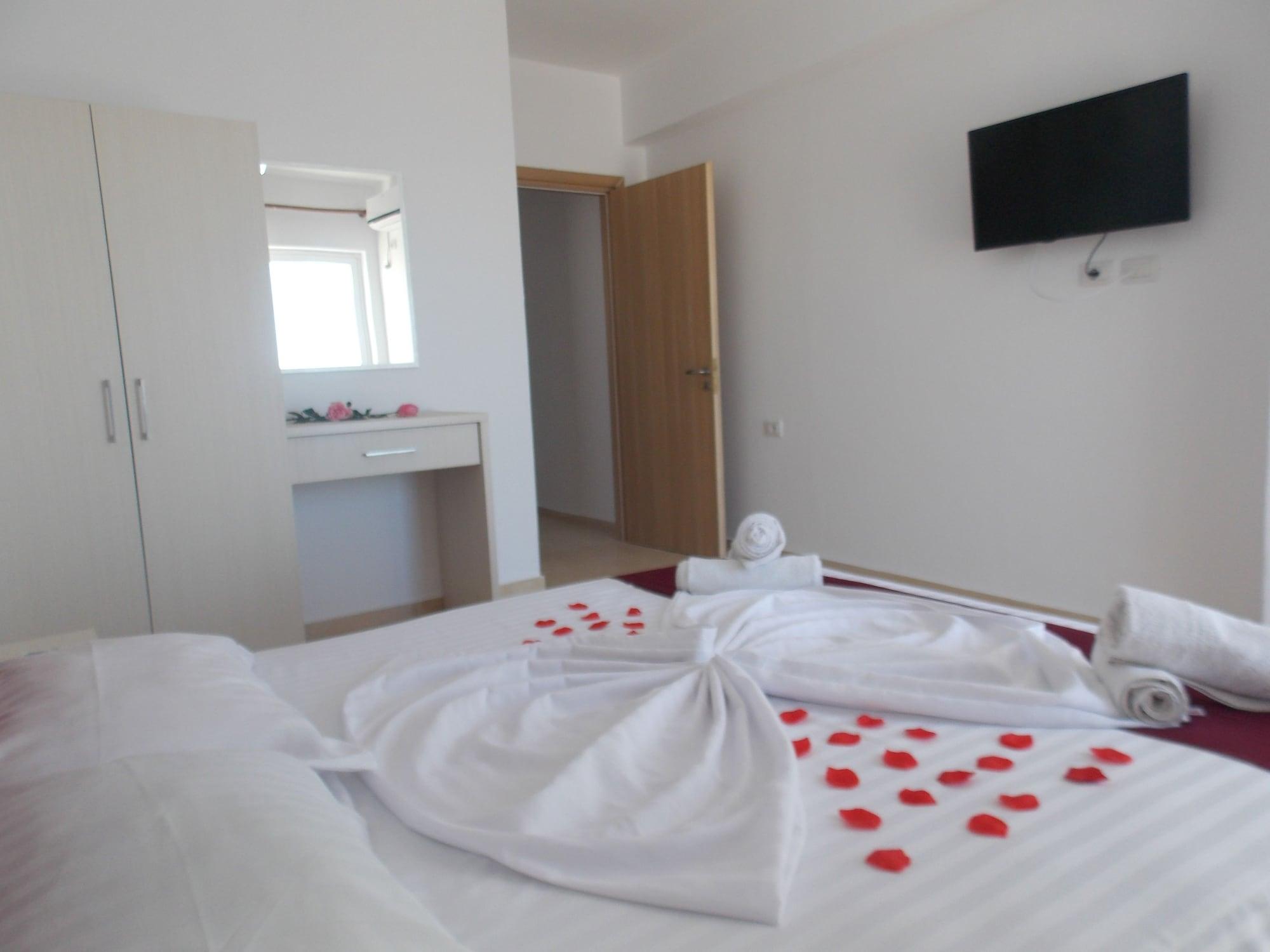 סרנדה Afrimi Relax Apartments מראה חיצוני תמונה
