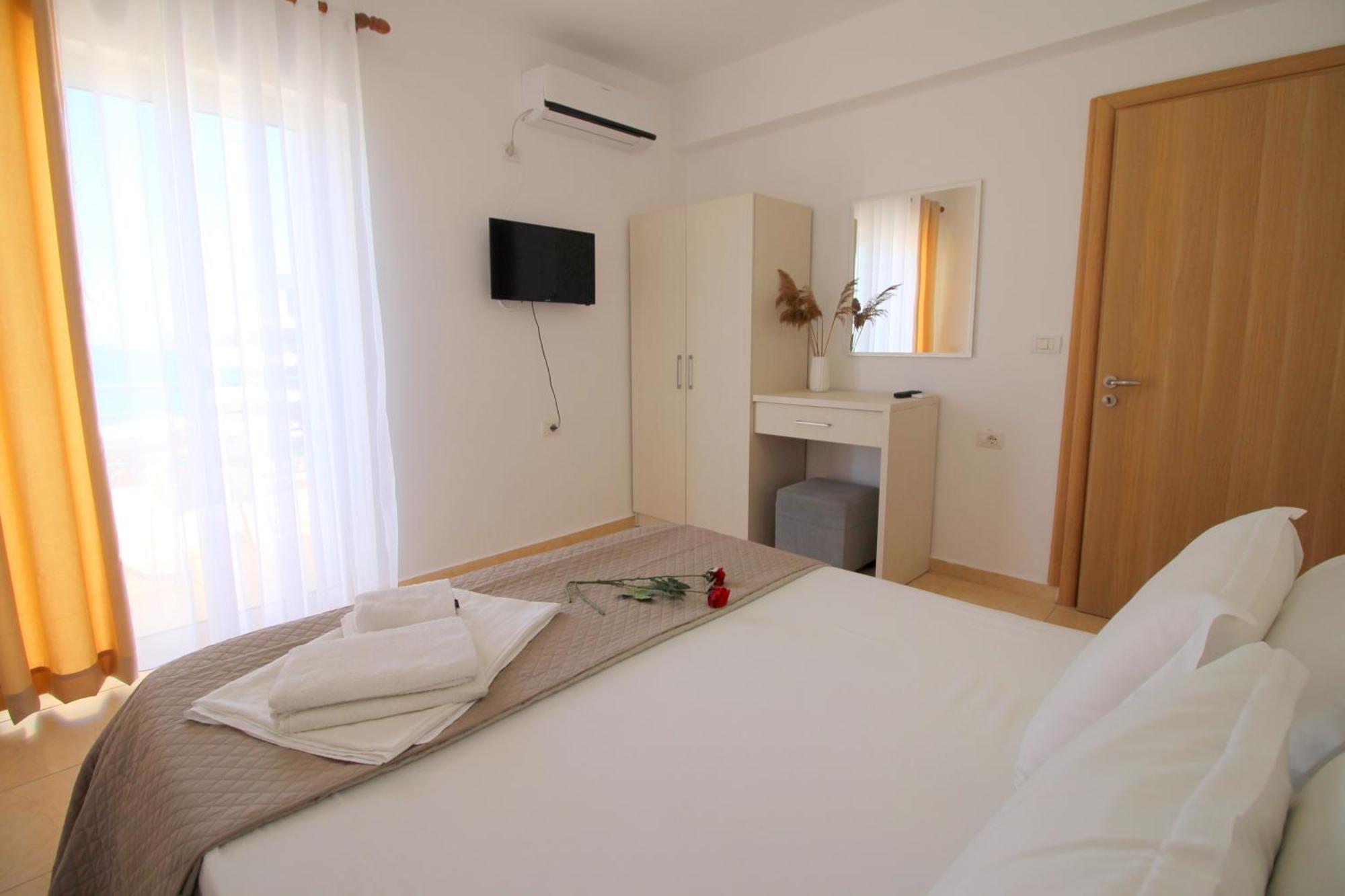 סרנדה Afrimi Relax Apartments מראה חיצוני תמונה
